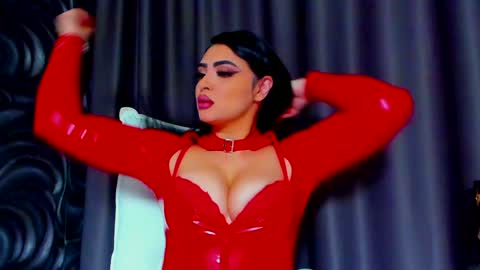 Snapshot of devashaqueen chatting on 01-10-25, 08:51 Devasha online show from 01-10-25, 08:51