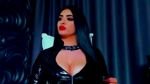 Snapshot of devashaqueen chatting on 01-12-25, 12:28 Devasha online show from 01-12-25, 12:28