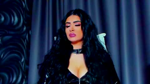 Snapshot of devashaqueen chatting on 01-14-25, 07:48 Devasha online show from 01-14-25, 07:48