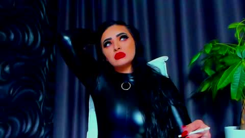 Snapshot of devashaqueen chatting on 01-16-25, 07:49 Devasha online show from 01-16-25, 07:49