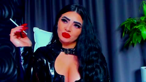 Snapshot of devashaqueen chatting on 02-01-25, 03:41 Devasha online show from 02-01-25, 03:41