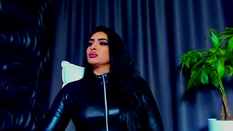 Snapshot of devashaqueen chatting on 02-08-25, 04:25 Devasha online show from 02-08-25, 04:25