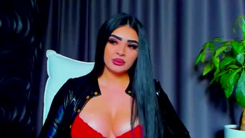 Snapshot of devashaqueen chatting on 02-15-25, 07:06 Devasha online show from 02-15-25, 07:06