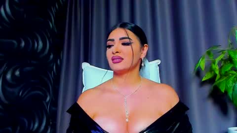 Snapshot of devashaqueen chatting on 02-19-25, 03:49 Devasha online show from 02-19-25, 03:49