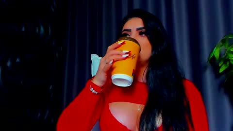 Snapshot of devashaqueen chatting on 02-20-25, 10:48 Devasha online show from 02-20-25, 10:48