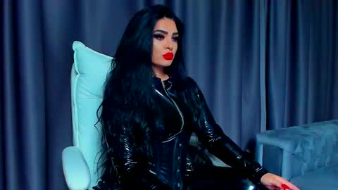 Snapshot of devashaqueen chatting on 09-10-25, 06:35 Devasha online show from 09-10-25, 06:35