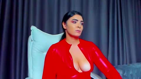 Snapshot of devashaqueen chatting on 09-23-25, 07:55 Devasha online show from 09-23-25, 07:55