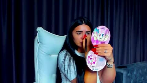 Snapshot of devashaqueen chatting on 10-16-25, 07:31 Devasha online show from 10-16-25, 07:31