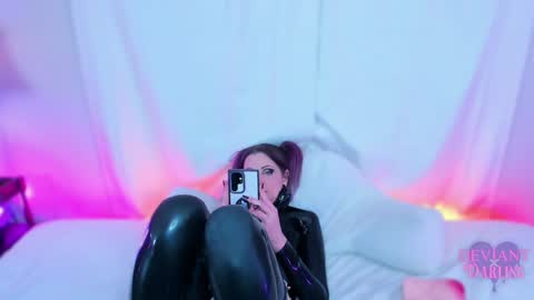 Snapshot of deviantxxxdarling chatting on 12-13-24, 02:10 Lady Lydia aka DeviantxDarling online show from 12-13-24, 02:10