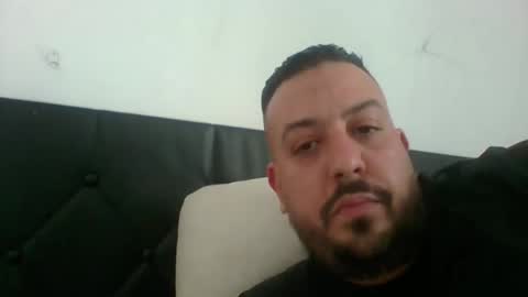 Snapshot of devil_angel66 chatting on 04-08-26, 01:44 devil_angel66 online show from 04-08-26, 01:44