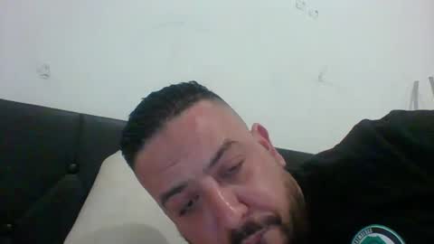 Snapshot of devil_angel66 chatting on 04-14-26, 06:14 devil_angel66 online show from 04-14-26, 06:14