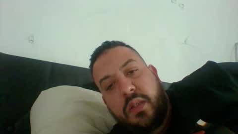 Snapshot of devil_angel66 chatting on 05-05-26, 03:42 devil_angel66 online show from 05-05-26, 03:42