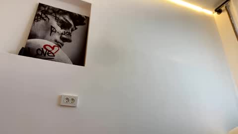 Snapshot of devil_goddess1 chatting on 10-03-25, 06:54 Emily online show from 10-03-25, 06:54