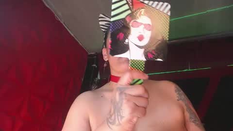 Snapshot of devil_taylorx chatting on 09-12-25, 02:28 devil_taylorx online show from 09-12-25, 02:28