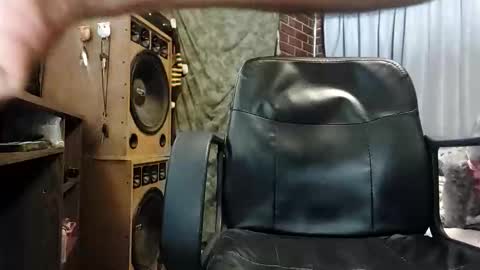 Snapshot of devildirector chatting on 03-25-26, 01:44 Devil online show from 03-25-26, 01:44