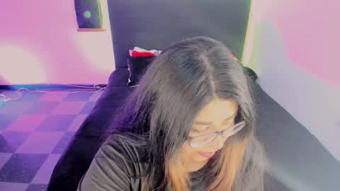 Snapshot of devilfox29 chatting on 01-18-25, 10:28 L I NA online show from 01-18-25, 10:28