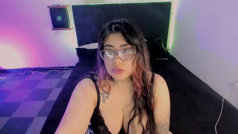 Snapshot of devilfox29 chatting on 01-31-25, 11:56 L I NA online show from 01-31-25, 11:56