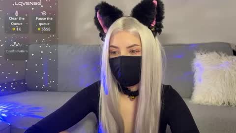 Devil online show from 05-14-26, 11:28