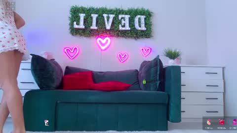 Devill2222 online show from 06-21-26, 12:52
