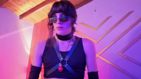 Alex online show from 09-20-25, 03:40
