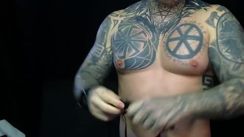 Snapshot of devilwithtats chatting on 03-14-26, 08:53 Lucian online show from 03-14-26, 08:53