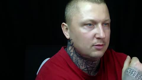 Snapshot of devilwithtats chatting on 03-19-26, 11:36 Lucian online show from 03-19-26, 11:36