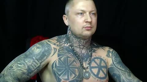 Snapshot of devilwithtats chatting on 03-22-26, 08:40 Lucian online show from 03-22-26, 08:40