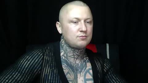 Snapshot of devilwithtats chatting on 03-24-26, 11:26 Lucian online show from 03-24-26, 11:26