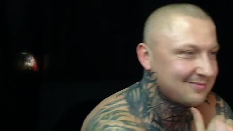 Snapshot of devilwithtats chatting on 03-26-26, 12:11 Lucian online show from 03-26-26, 12:11