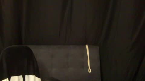 Snapshot of devilwithtats chatting on 03-28-26, 08:03 Lucian online show from 03-28-26, 08:03