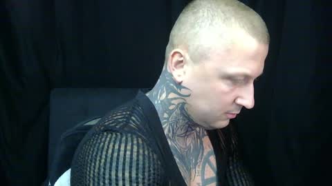 Snapshot of devilwithtats chatting on 04-02-26, 11:52 Lucian online show from 04-02-26, 11:52