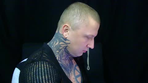 Snapshot of devilwithtats chatting on 04-05-26, 10:45 Lucian online show from 04-05-26, 10:45