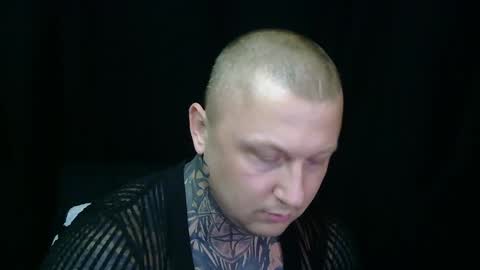 Snapshot of devilwithtats chatting on 04-22-26, 09:55 Lucian online show from 04-22-26, 09:55