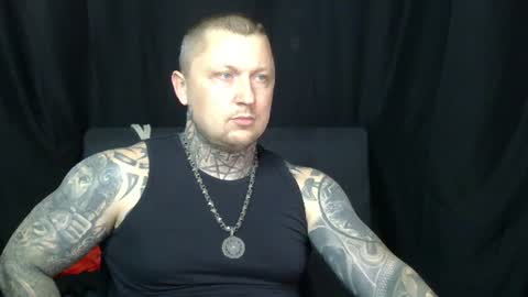 Snapshot of devilwithtats chatting on 06-14-26, 01:46 Lucian online show from 06-14-26, 01:46