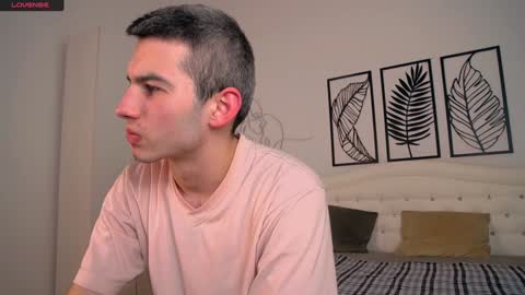 devin_ho online show from 02-04-25, 05:53