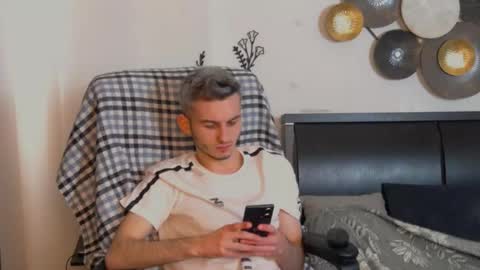 devin_ho online show from 01-19-26, 09:02