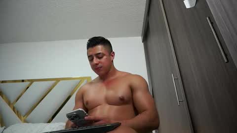 Devin Hunter online show from 10-01-25, 01:11