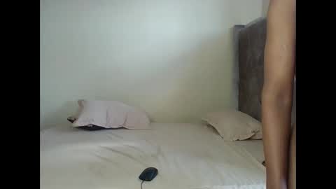 devinegrace7 online show from 09-11-25, 12:27