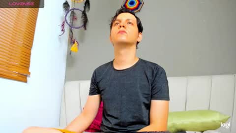 Snapshot of devon_dice chatting on 03-24-26, 10:48 Alex online show from 03-24-26, 10:48