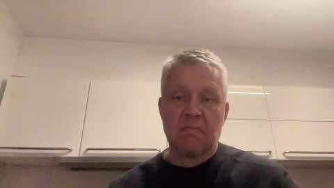 Devon online show from 10-27-25, 12:36