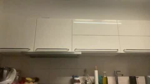 Devon online show from 02-18-26, 12:39