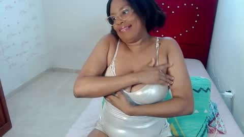 Devora.. online show from 04-30-26, 10:14