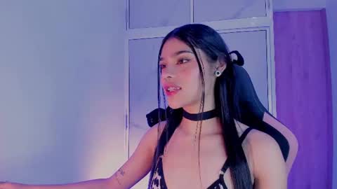 Sara 3 online show from 06-15-26, 01:41