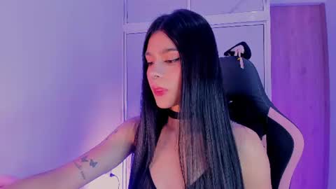 Sara 3 online show from 06-25-26, 11:53