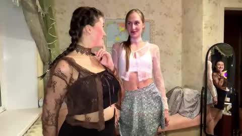 Pippi online show from 11-11-25, 03:34