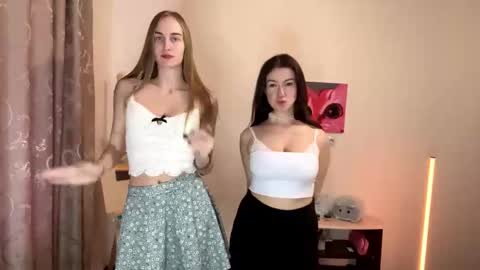 Pippi online show from 11-29-25, 09:56