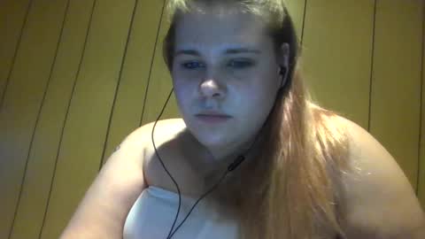 Snapshot of devykitten2018 chatting on 02-01-25, 07:05 devykitten online show from 02-01-25, 07:05