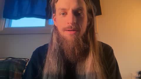 Snapshot of deweydreams chatting on 03-14-26, 11:26 deweydreams online show from 03-14-26, 11:26