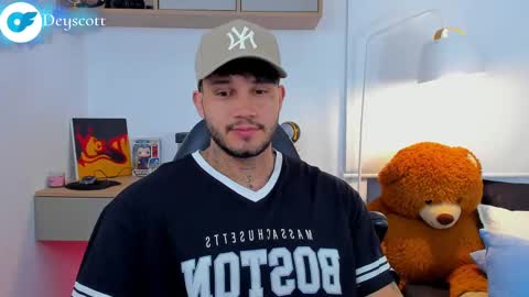 JULIAN online show from 03-09-25, 11:14