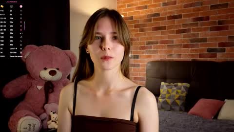 Snapshot of deyvessa chatting on 10-06-25, 05:43 Kira online show from 10-06-25, 05:43